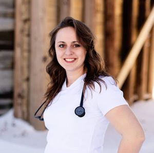 Meet your Posher, Elysia